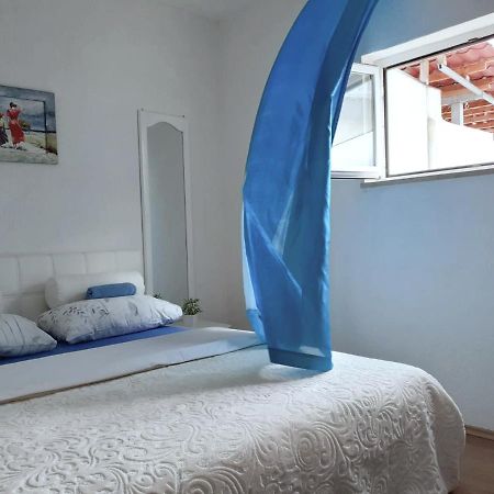 Apartmani Lezenic Dada เนอุม ภายนอก รูปภาพ